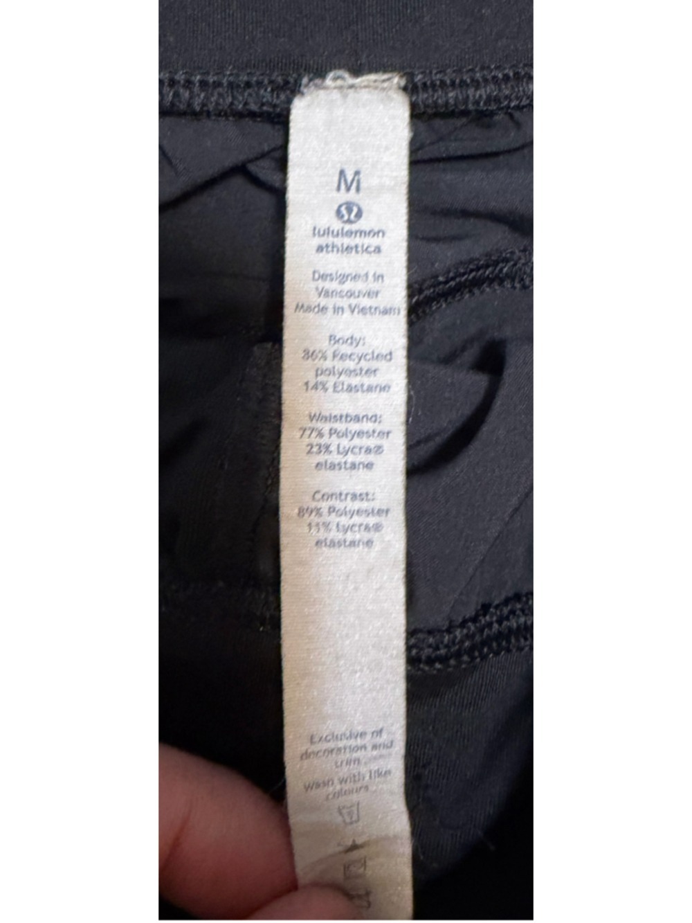 Lululemon Athletic Shorts Black Size Medium - Picture 4 of 4